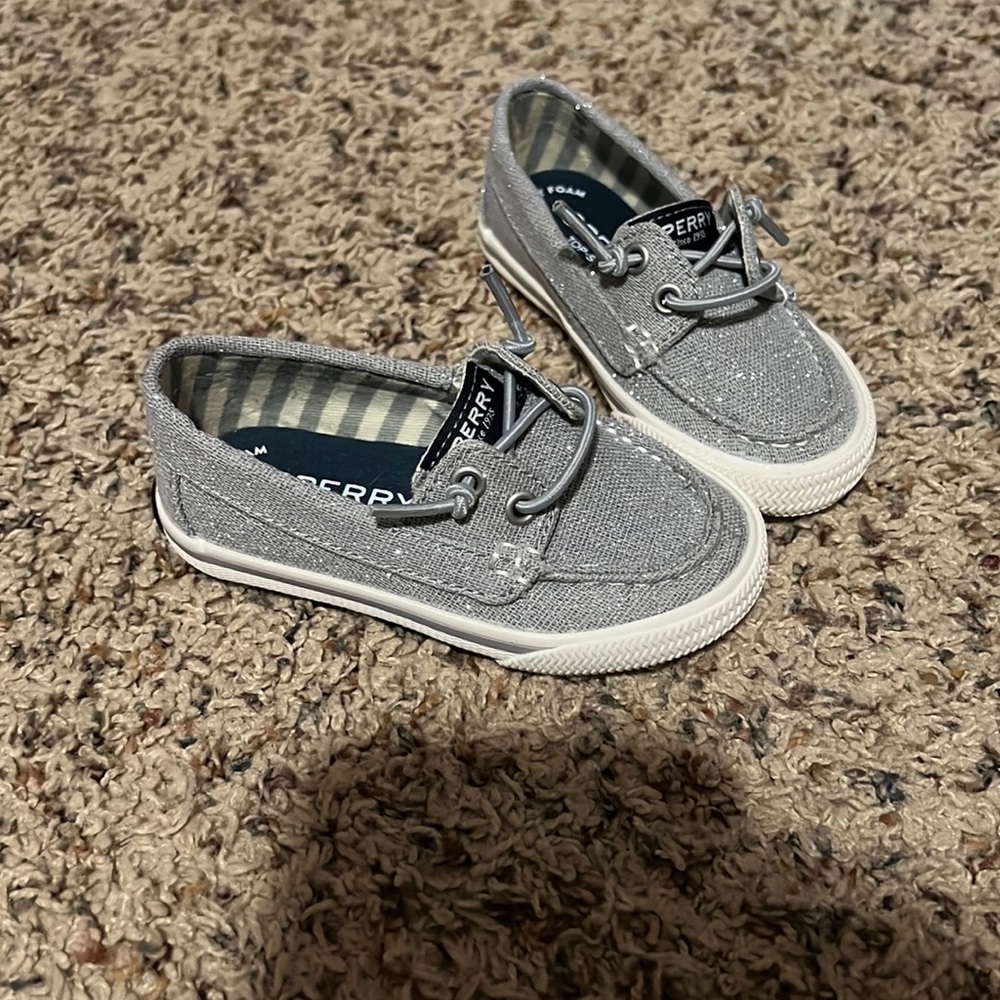 Sperry toddler 6.5 girl shoes